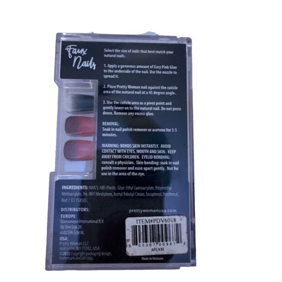 Pretty Woman Faux Nails Black Red Ombre Coffin 24pc Glue On Press On - Picture 3 of 3